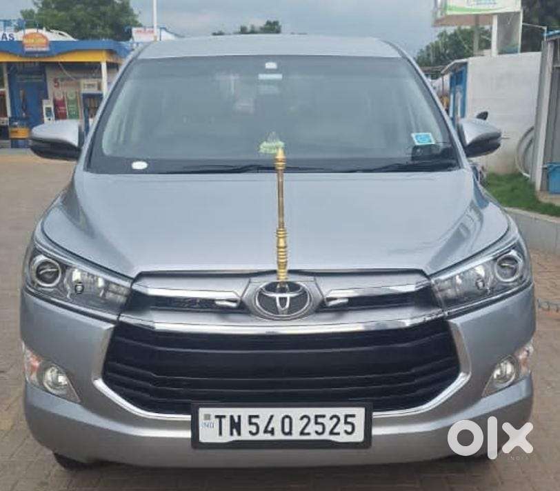 Toyota Innova Crysta 2.4 V 8 STR, 2018, Diesel
