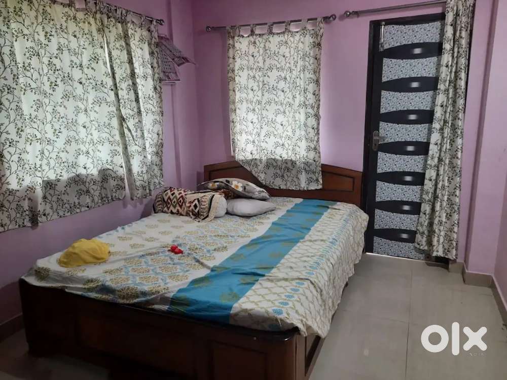 1 bhk furnished flat for rent on e. M bye pass vip nagar