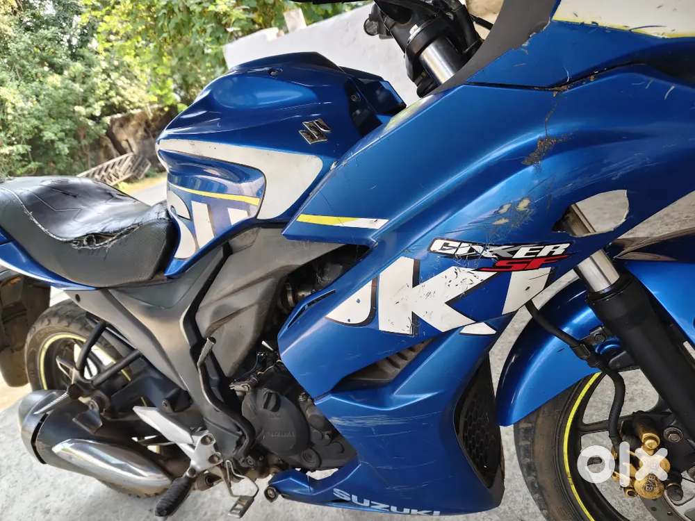 Susuzi Gixar good condition Avarage acha hai person use bike