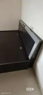 Double bed with box-size  6x6.5