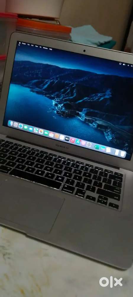 MacBook laptop ( 2018)