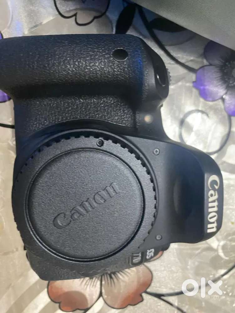 Canon eos 77D