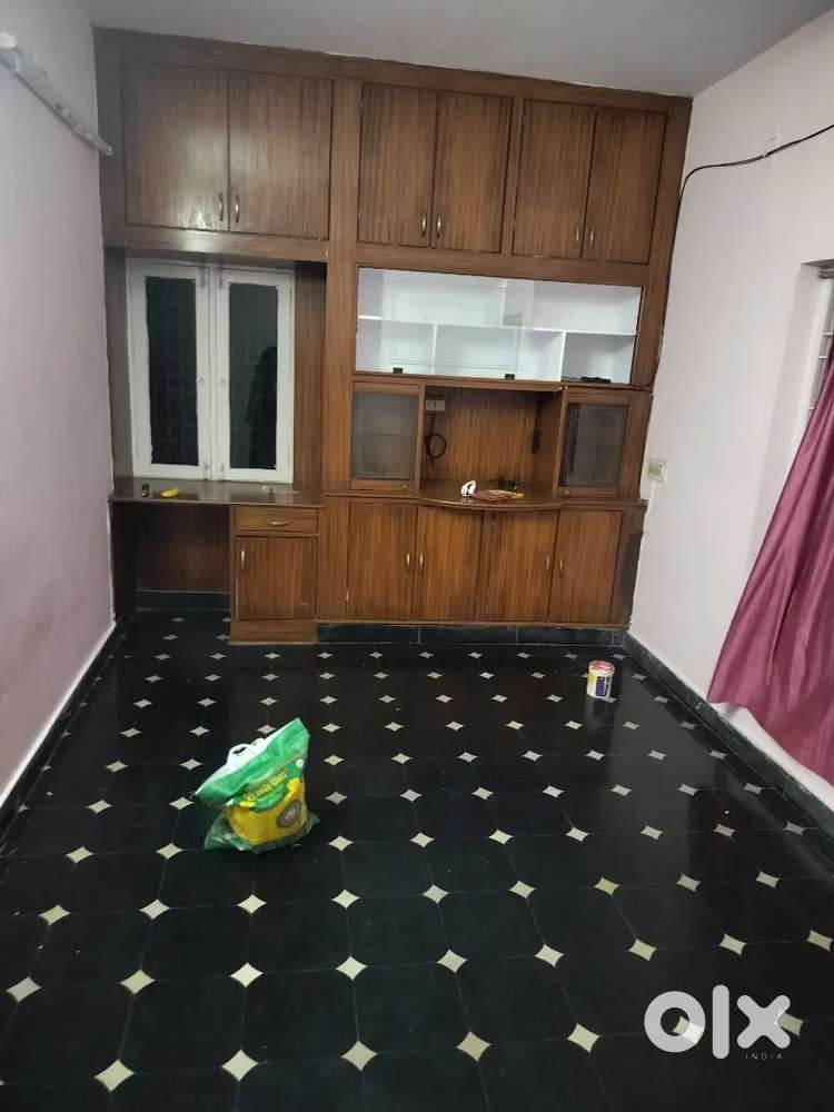 TO let- 2BHK
