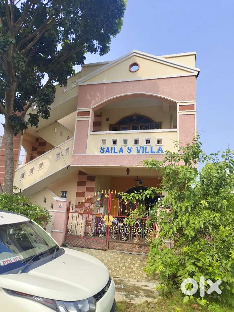 Duplex house