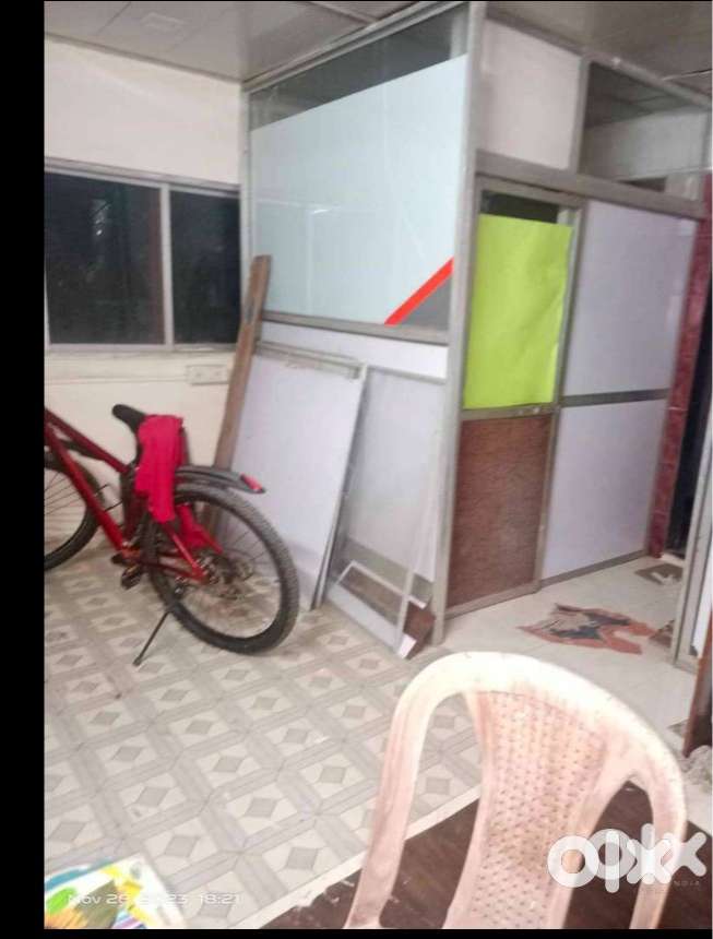 Space for shop at metro