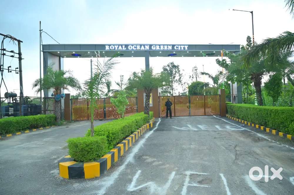 LDA AND RERA APROVED Behind 6km Medanta Lulumall Nagram road Kisanpath
