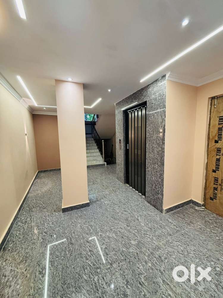 800 meters from Rajarhat and Srcm Road