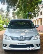 Toyota Innova 2.5 VX 8 STR, 2012, Diesel