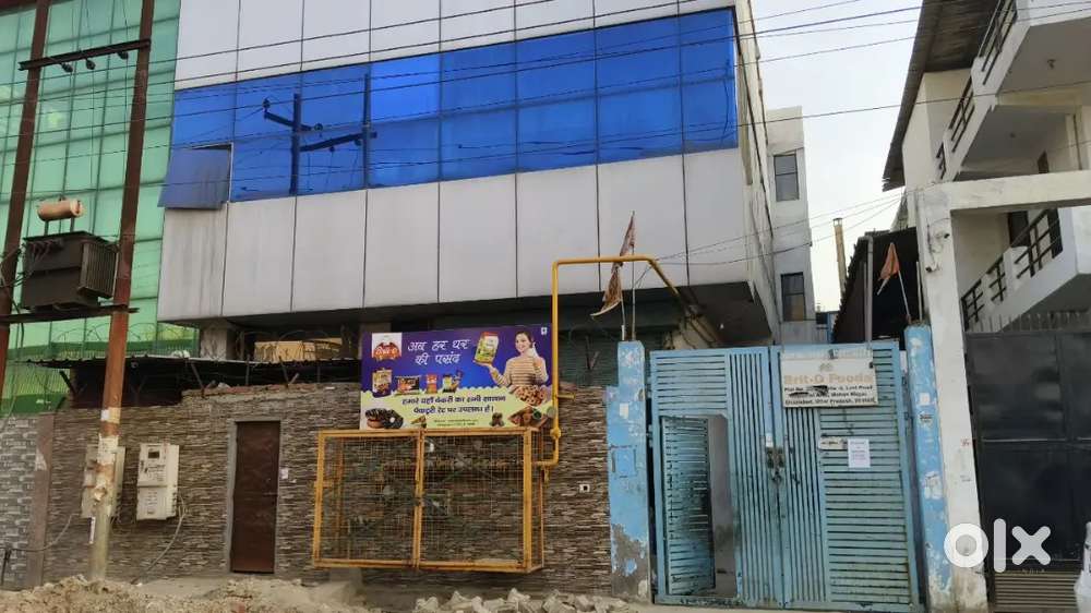 Ground floor and 2nd floor is available on rent with commerical lift