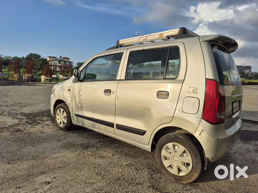 Maruti Suzuki WagonR 2013 CNG 80000 Km Driven gd condition family car