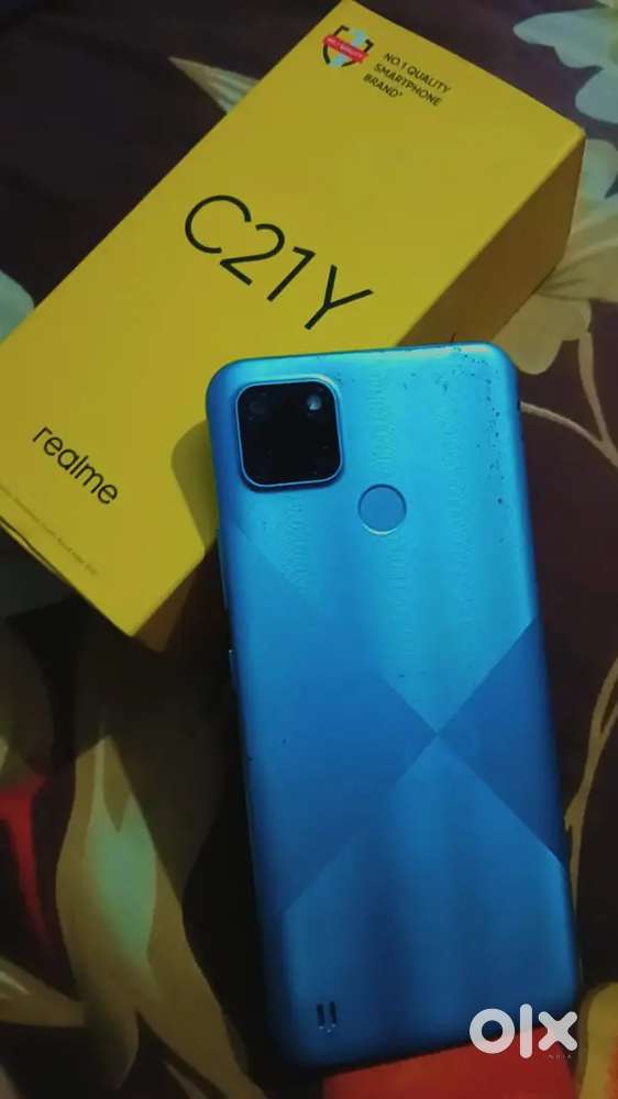 REALME C21