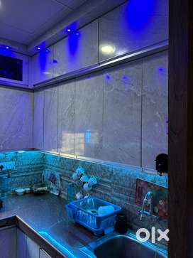 3 BHK L SHAPE CORNER FLAT FOR FAMILY