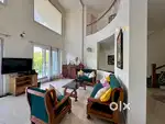 Strong Couple for 3 bedroom homestay