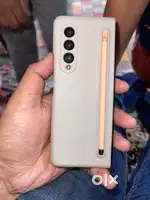 Samsung z fold 3