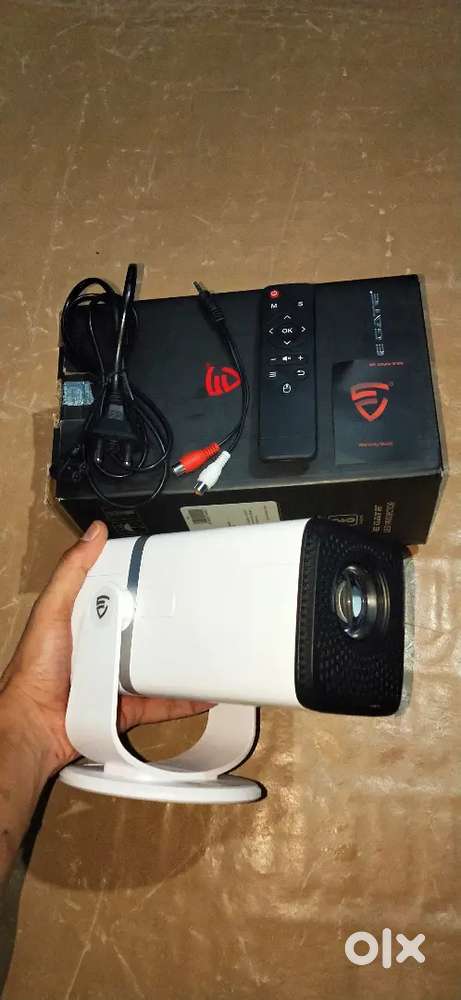 E Gate Atom 3x Anroid smart projector
