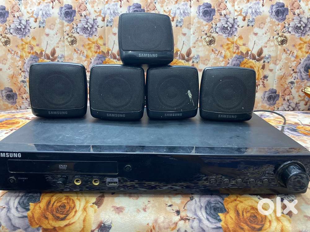 Samsung dvd player and speaker
