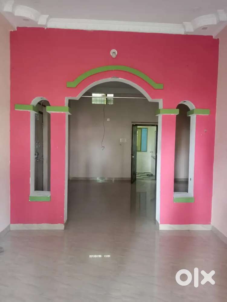 1BHK+ 1 additional attached room with hall,sufficient water