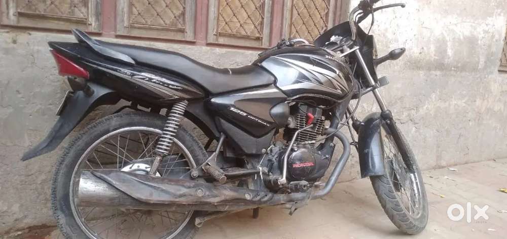 Honda shine  125  Urgent sell