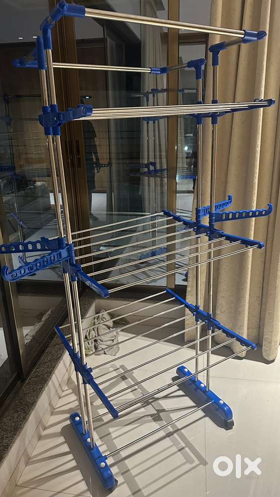 Cloth dryer stand portable