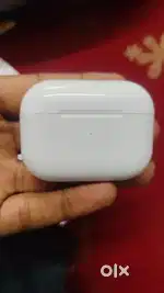 3000/- orginal apple earbuds