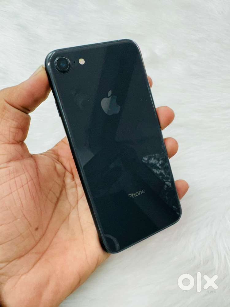 iPhone SE 2 128GB Fresh Condition