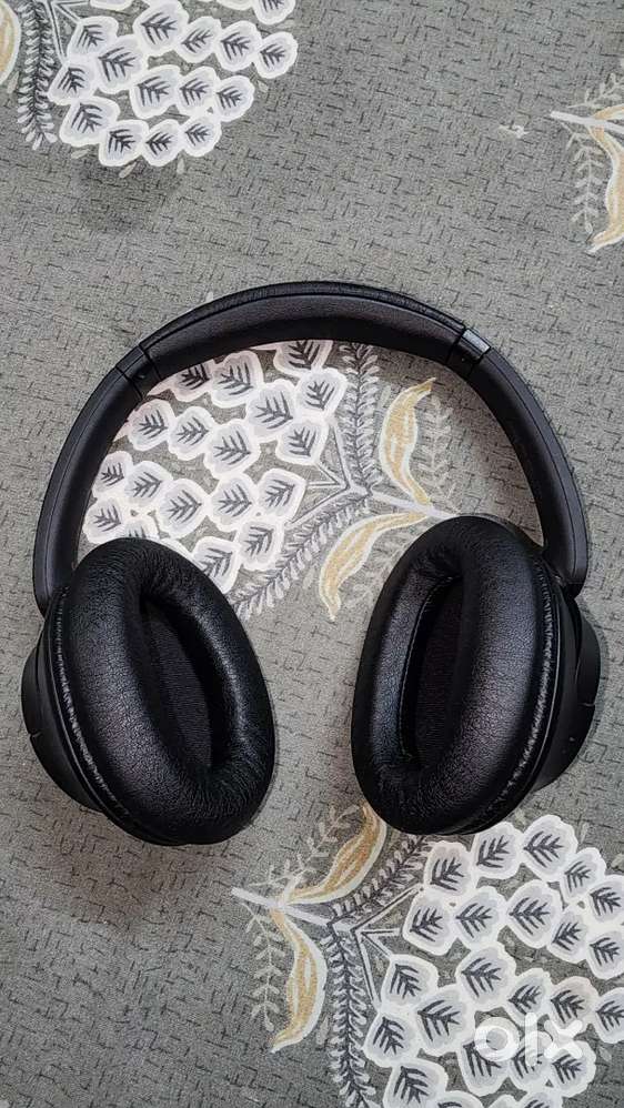 Sony WH-CH720N ANC Wireless Bluetooth Over Ear Headphones