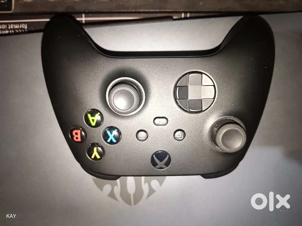 XBOX Wireless Controller - Carbon Black Series XS, One, and Windows