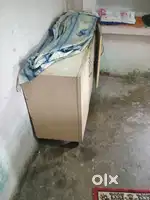 OFICE TABLE WRACK