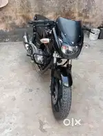 Bajaj pulsar 180(black color) a bike good conditions