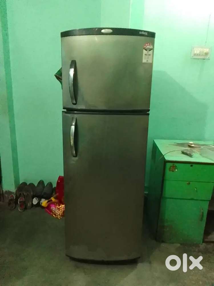 Whirlpool best conditions double door fridge (with new compressor)