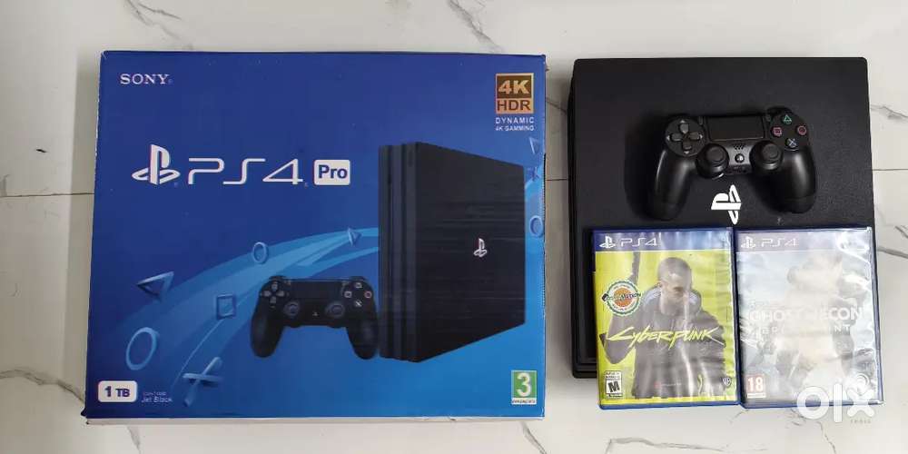 PS4 Pro 1 tb with controller + Game