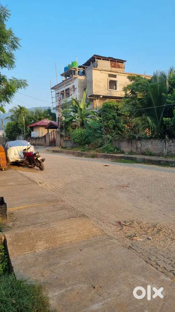 10 Lesa Aksonea Road said plot