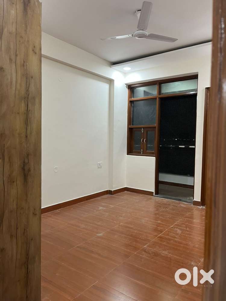 3 BHK FLAT  (FOR FAMILY )NEAR DMART SIRSI ROAD