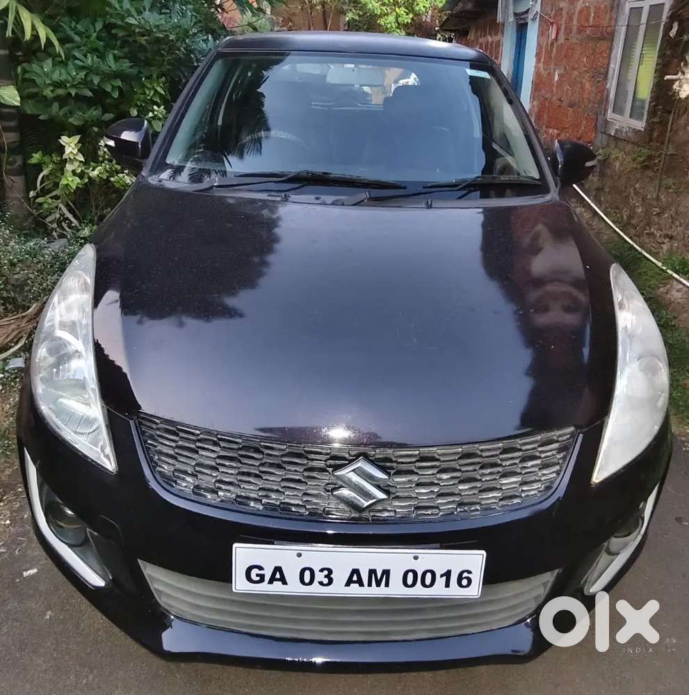 Maruti Suzuki Swift 2015 October Petrol Violet colour good condition.