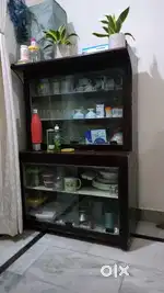 Crockery cabinet