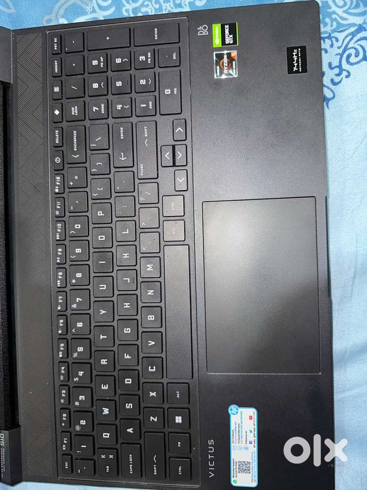 HP VICTUS RYZEN5 with radeon graphics