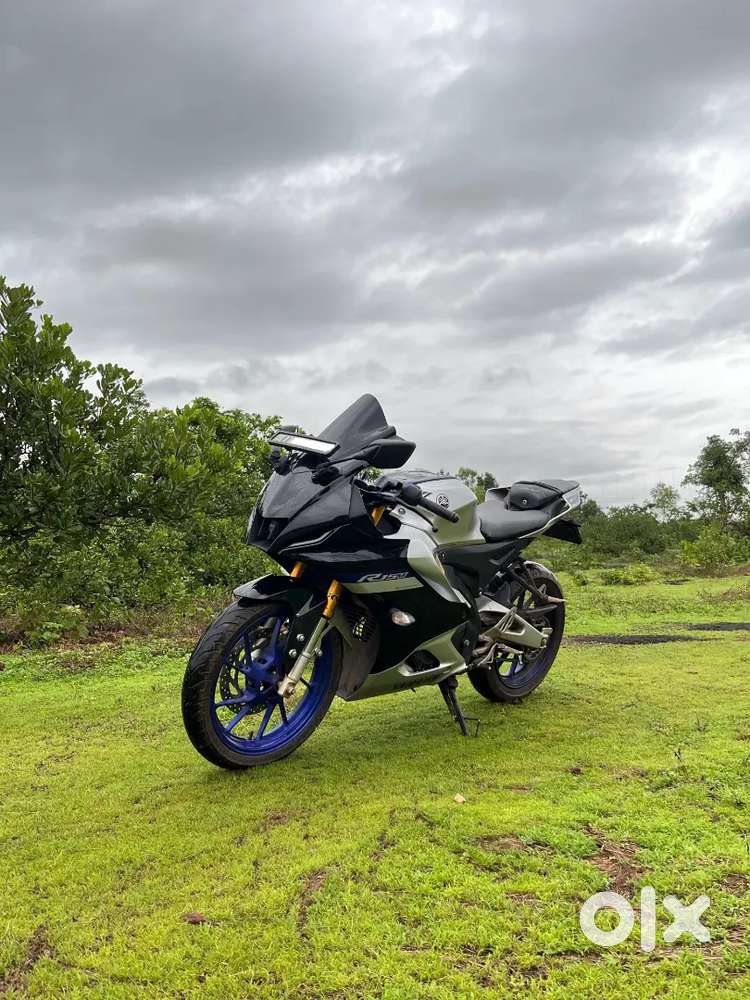YAMAHA R15 V4 M