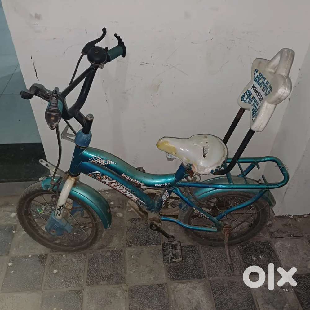 .Monster Xtreme (Good Condition)