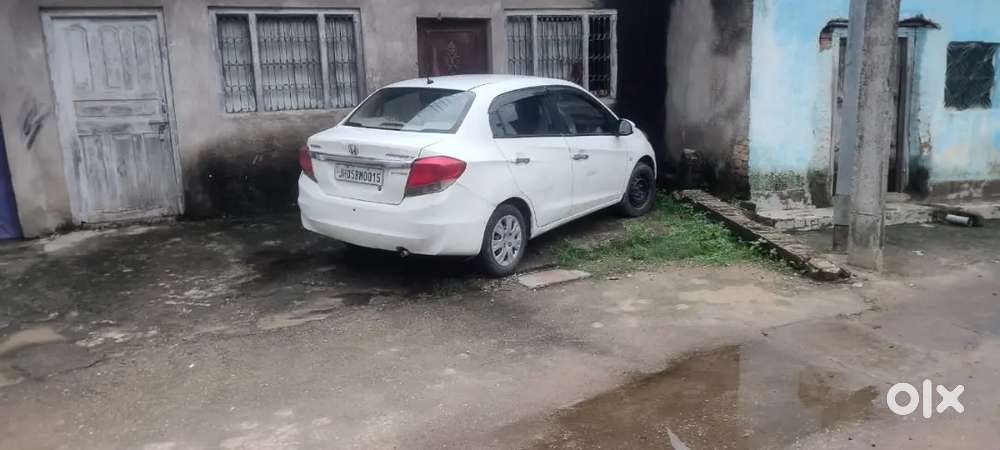 Honda Amaze 2017 Petrol 95000 Km Driven