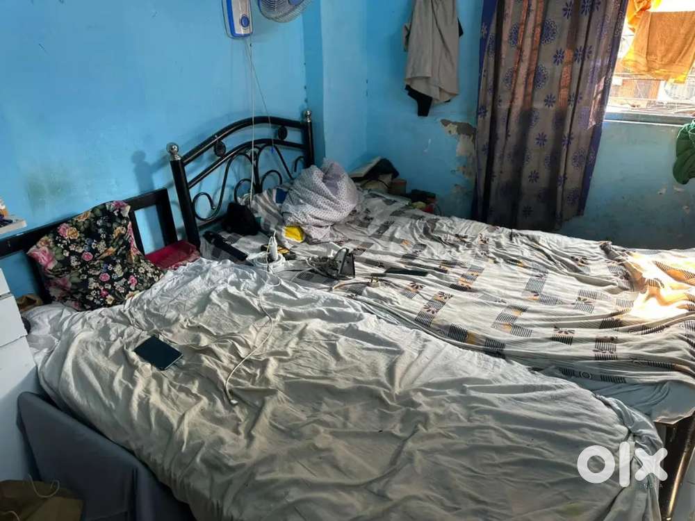 Need roomate andheri west mhada