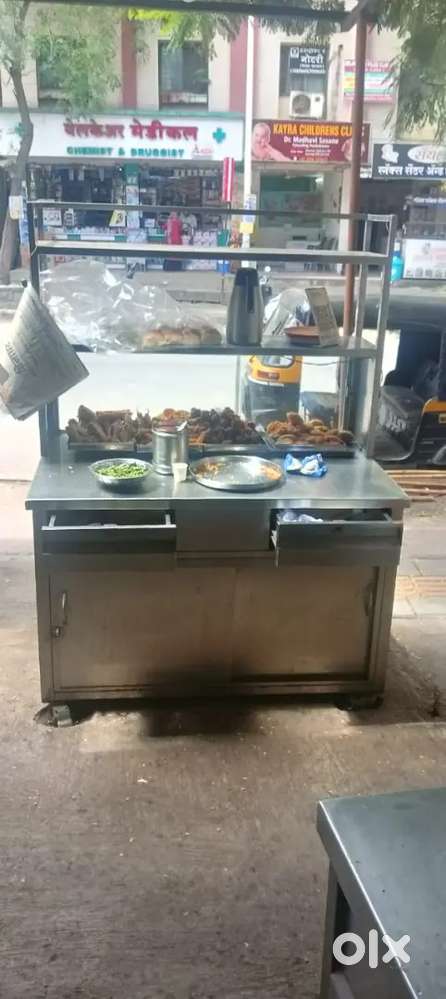 Stainless Steel Snacks Counter - Excellent Condition
