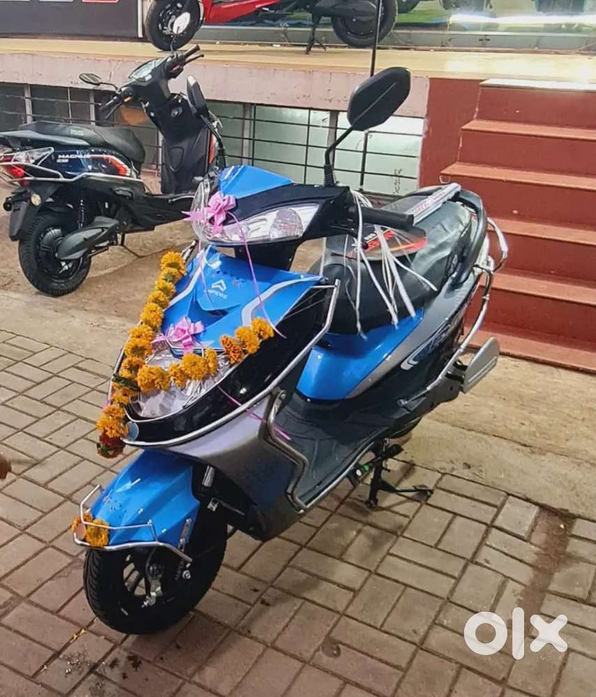 New electric scooter