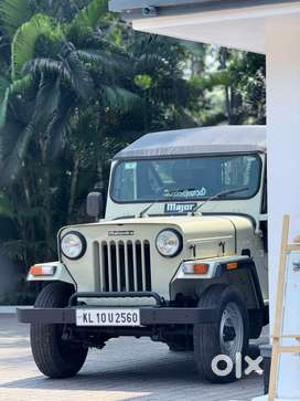 2004 Mahindra major jeep