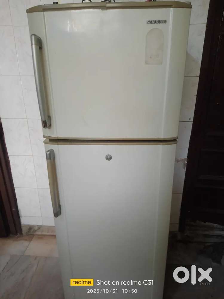 Double door fridge