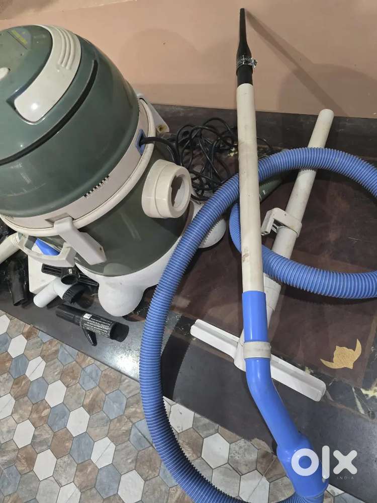 Euro clean wet and dry vacuum cleaner