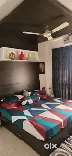 Lease flat velachery 900000
