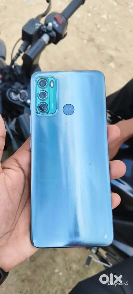 Motorola g60 8/128 new condition me hai