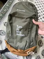 Quechua bags 10 L backpack each rs. 250