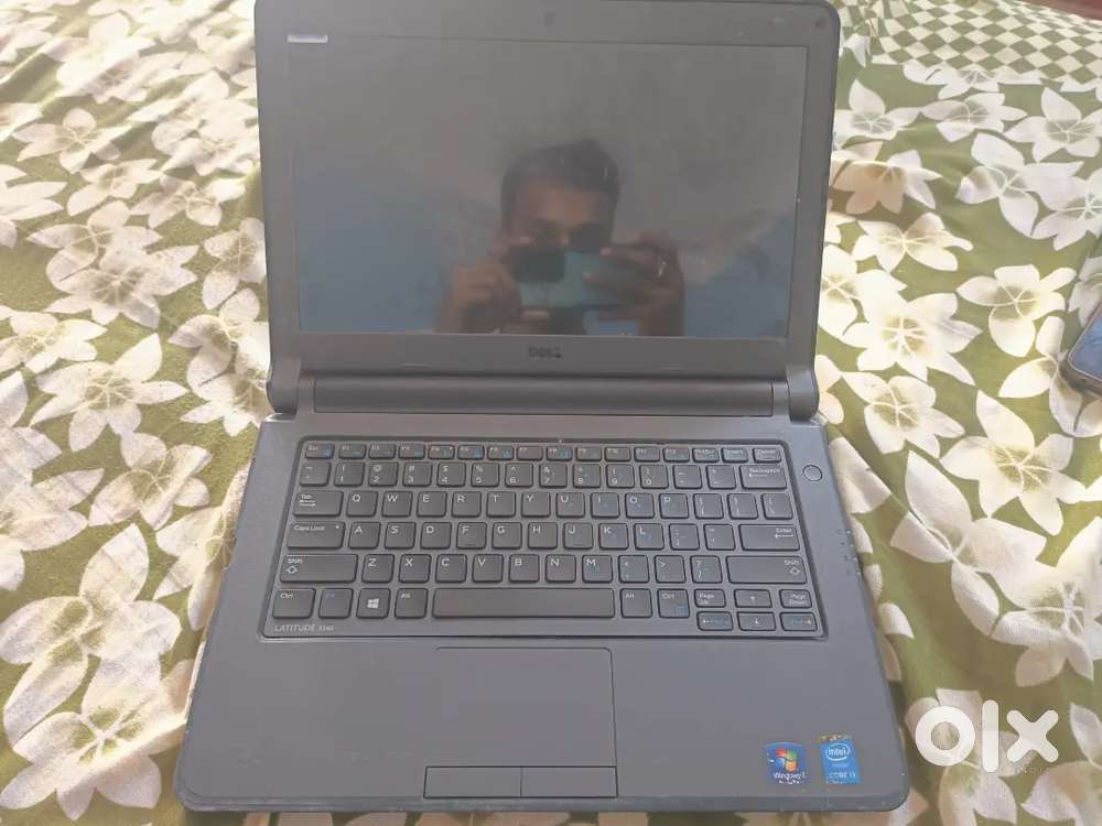 Dell laptop i3 window's 7
