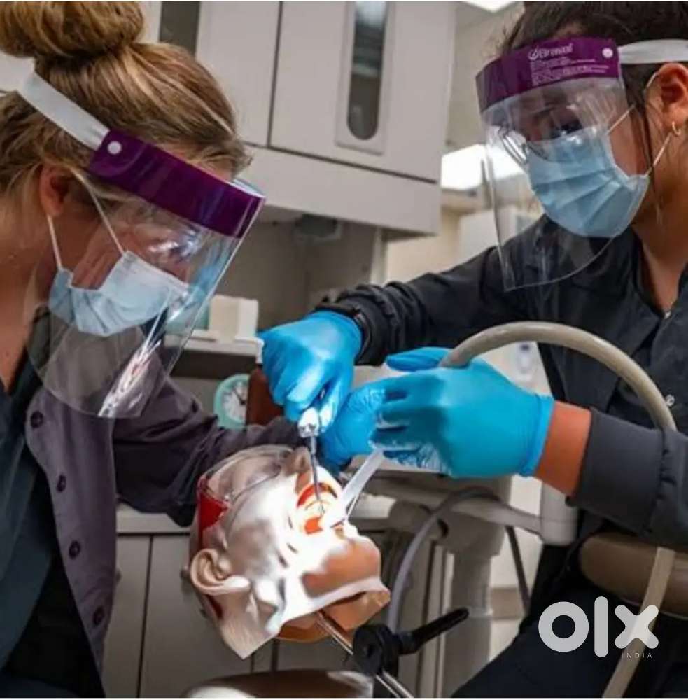 Dental assistant ki jarurat hai Noida sector 104 or Noida me